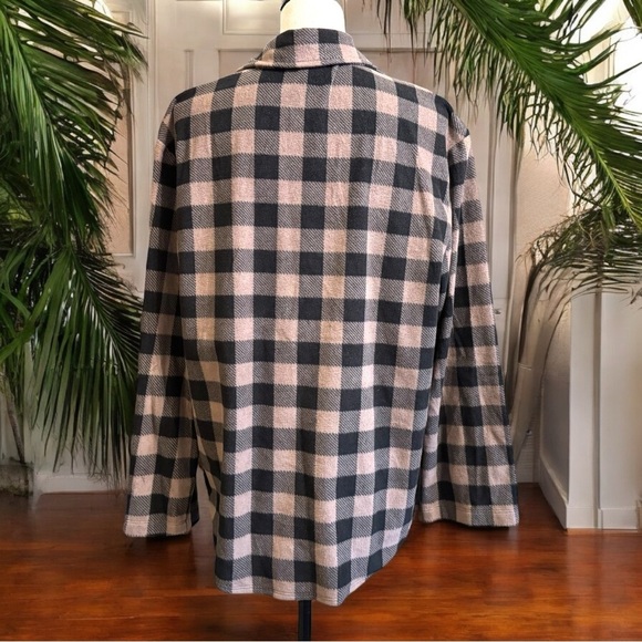 VICTORIA’S SECRET PINK Flannel Pajama Top - Size M - Picture 4 of 16